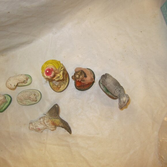 VTG CHALK WARE NATIVITY SET PIECES - Picture 6 of 8